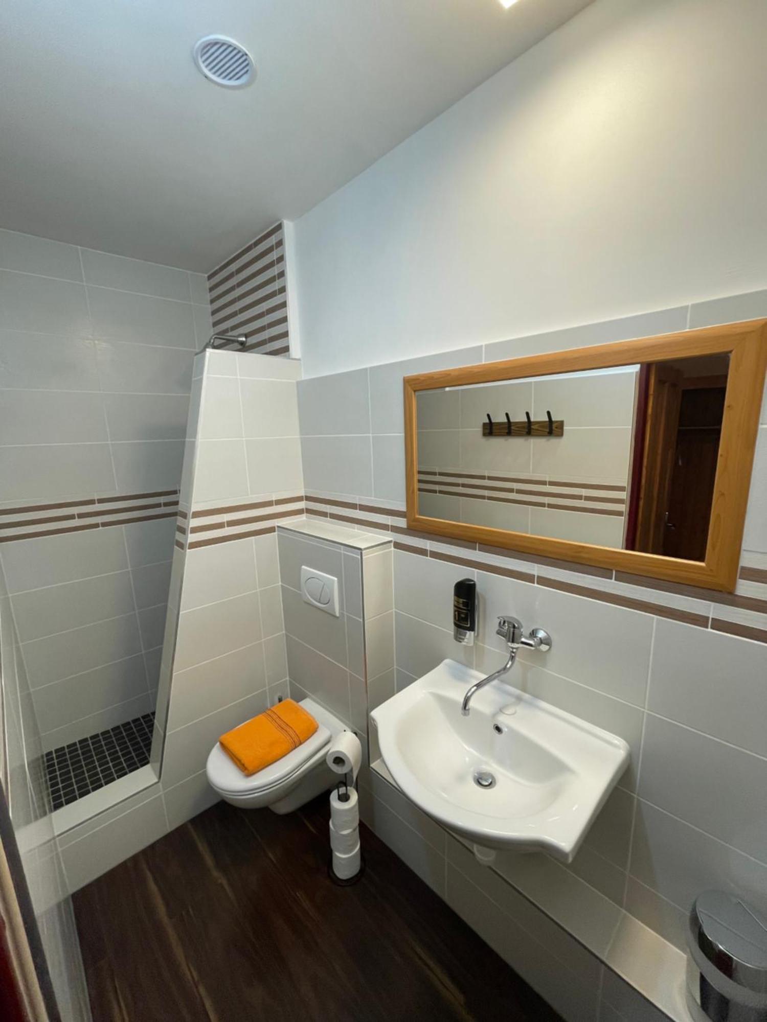 Hotel U Branky Stribro Ngoại thất bức ảnh