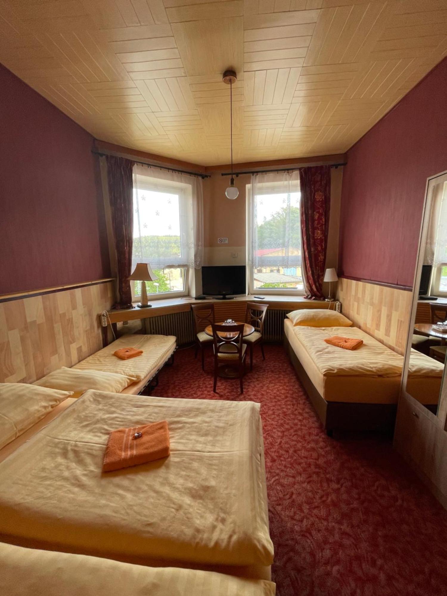 Hotel U Branky Stribro Ngoại thất bức ảnh