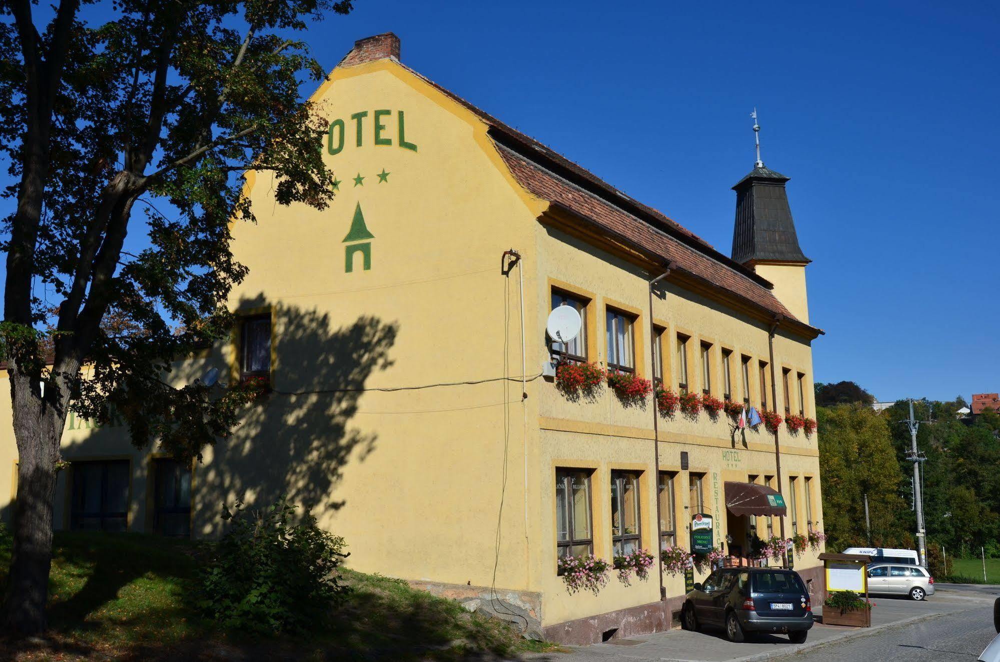 Hotel U Branky Stribro Ngoại thất bức ảnh